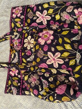 Vera Bradley Quilted  Retired Floral Nightingale Tote